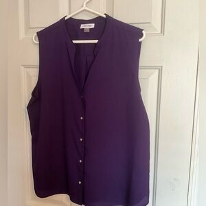 Calvin Klien purple button up top